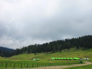 Готель Gulmarg Meadows Екстер'єр фото