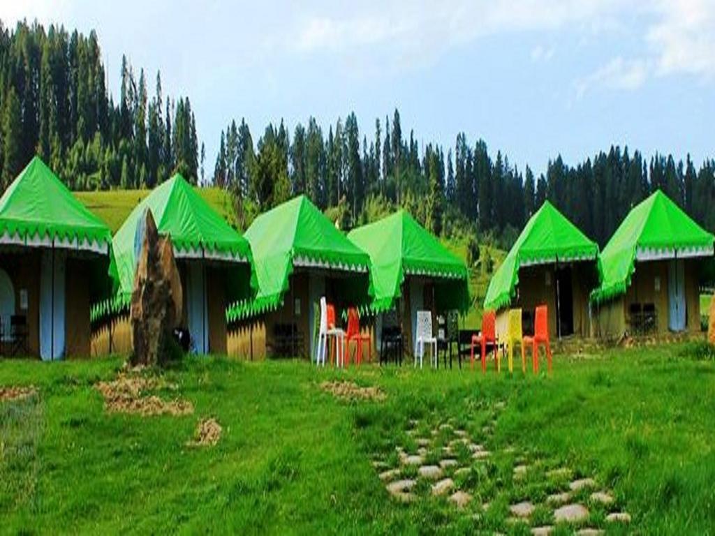 Готель Gulmarg Meadows Екстер'єр фото