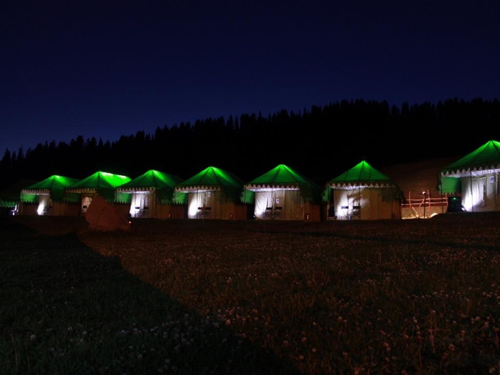 Готель Gulmarg Meadows Екстер'єр фото